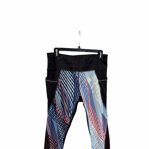Athleta Women's Mosaic Relay Capri 2.0 leggings in a multi-color patter - Picture 3 of 7